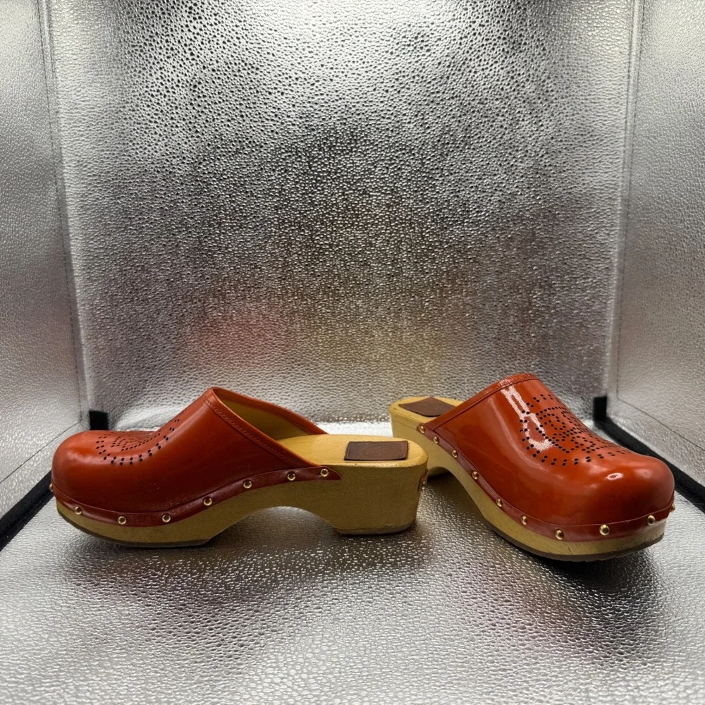 Size 8.5 Tory Burch Clogs Women Orange Excellent Perforated Logo Wooden Mules